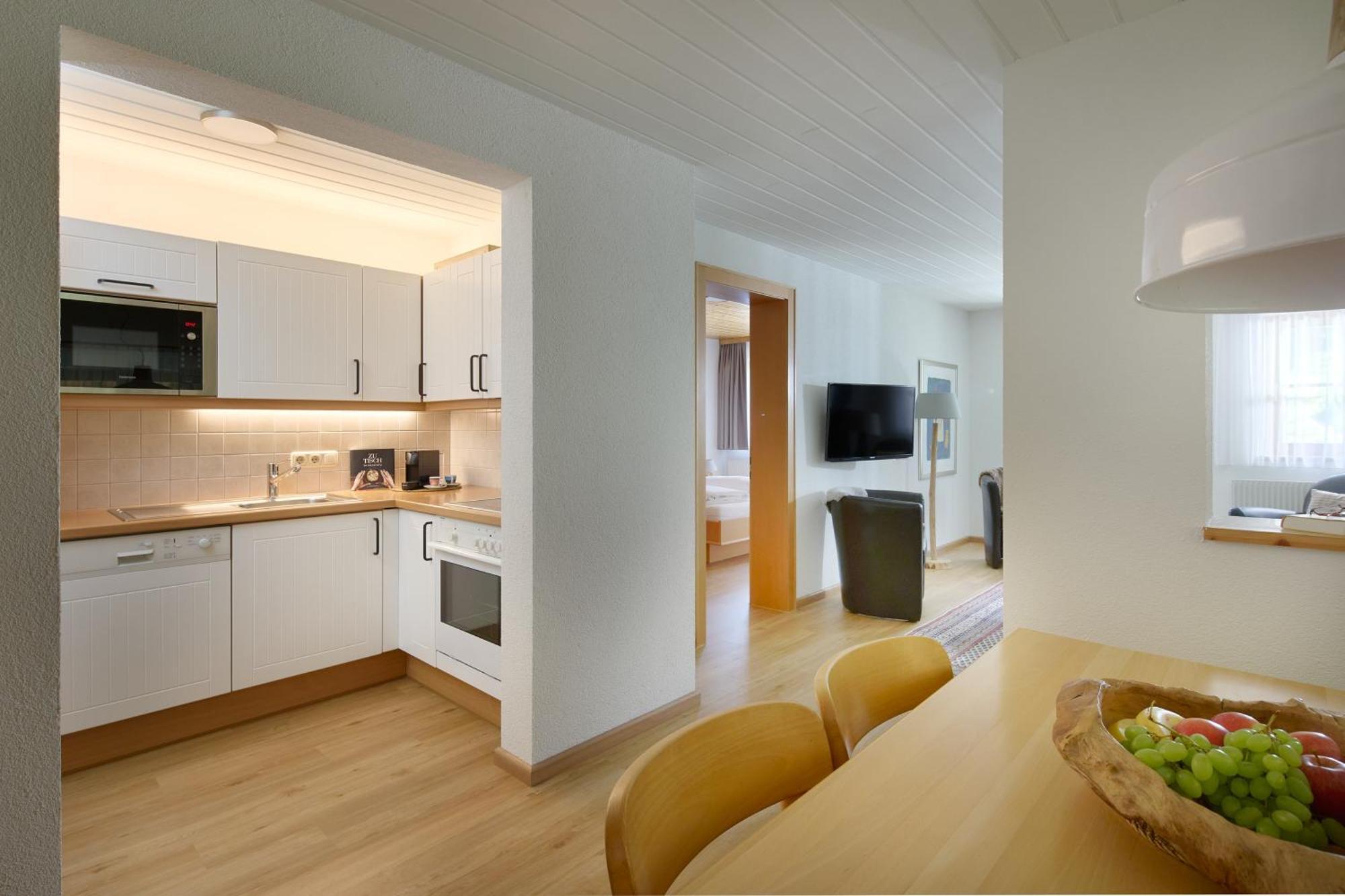 Haus Altana Apartment Гарделен Екстериор снимка
