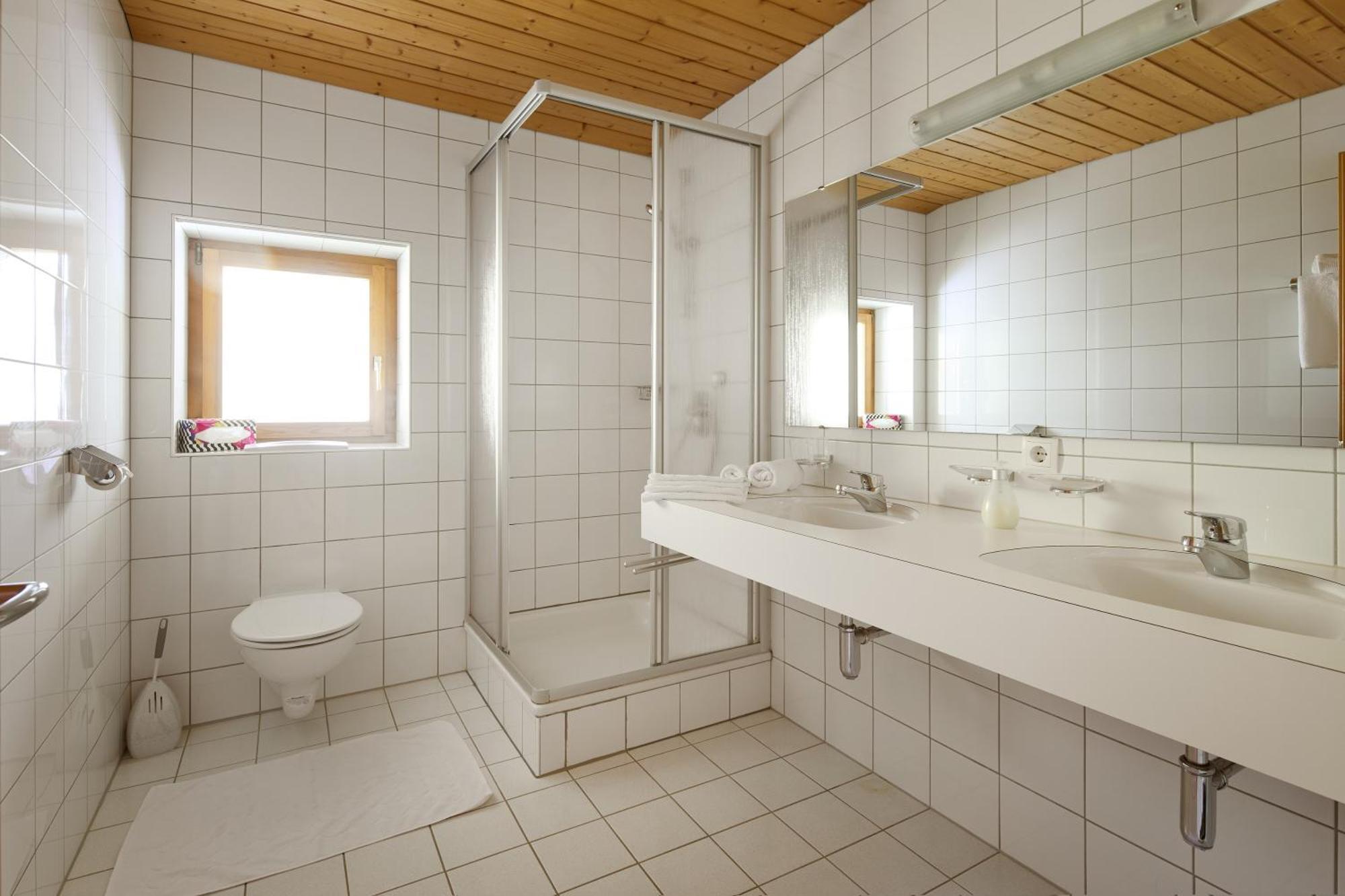 Haus Altana Apartment Гарделен Екстериор снимка