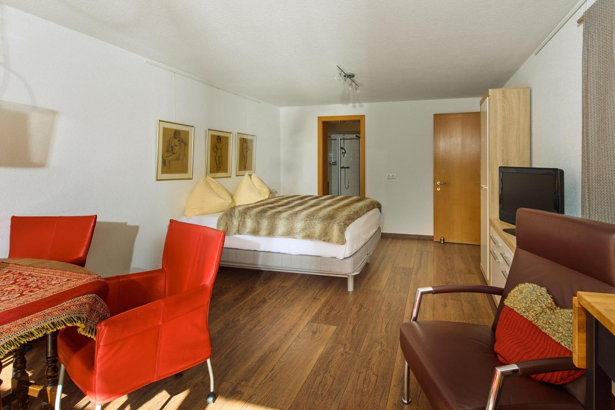 Haus Altana Apartment Гарделен Екстериор снимка
